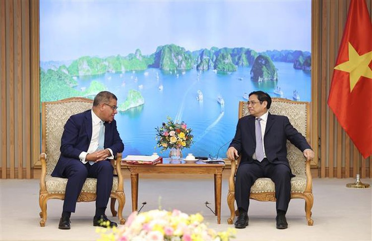 Breakfast @ Tuoi Tre News – August 30