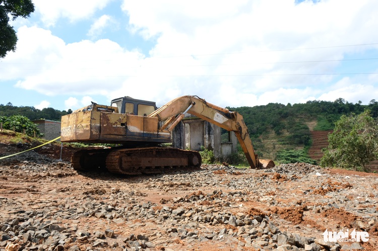 Medical waste landfill illicitly established in rural village of Vietnam’s Central Highlands