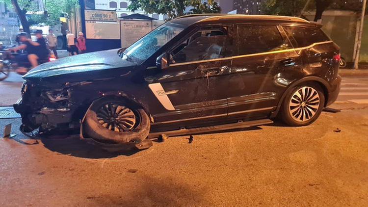 Hit-and-run drunk driver injures four in Hanoi