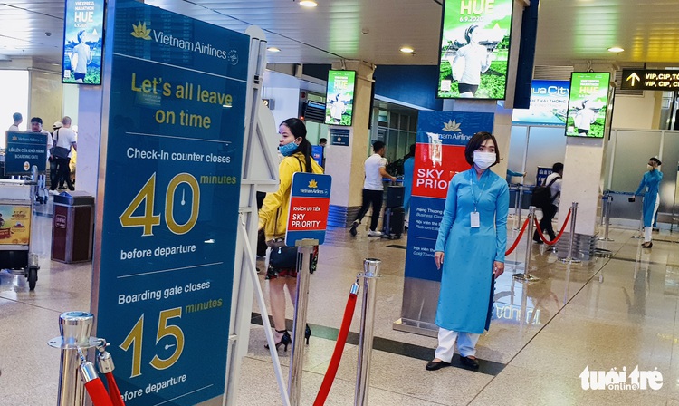 Vietnam’s flag carrier risks delisting