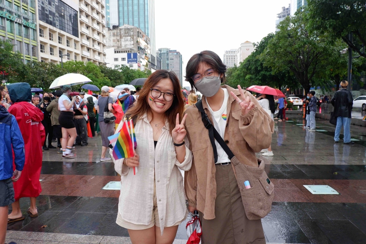 LGBTI+ members join pride parade in Ho Chi Minh City under the rain