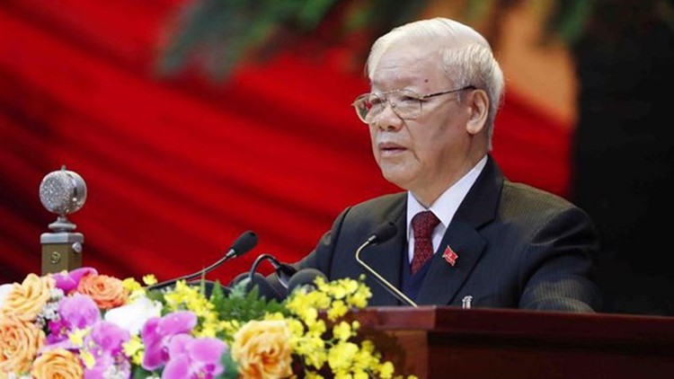 Vietnam Party leader congratulates Chinese Party General Secretary on re-election