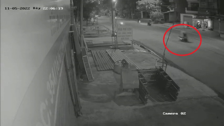 Motorcyclist dies after hitting pothole in Ho Chi Minh City