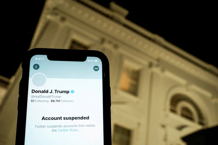 Musk says Trump's Twitter account to be reinstated after poll shows narrow support