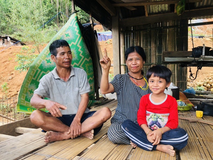 Escaping from village repeatedly struck by lightning in central Vietnam