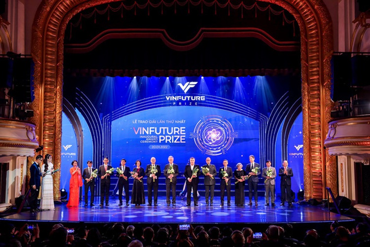 Christina Aguilera to perform in Hanoi next week