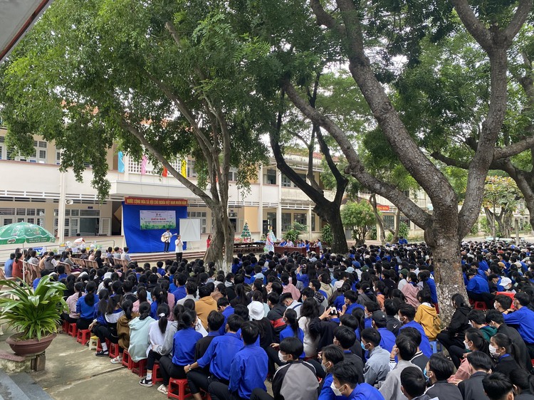 Vietnamese student with heart disease dies after warm-up in P.E. class