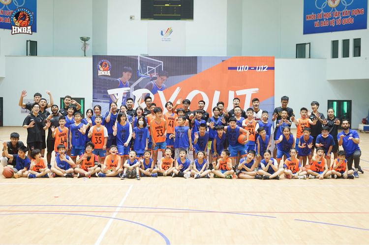 Hanoi Buffaloes nurtures young basketball talents