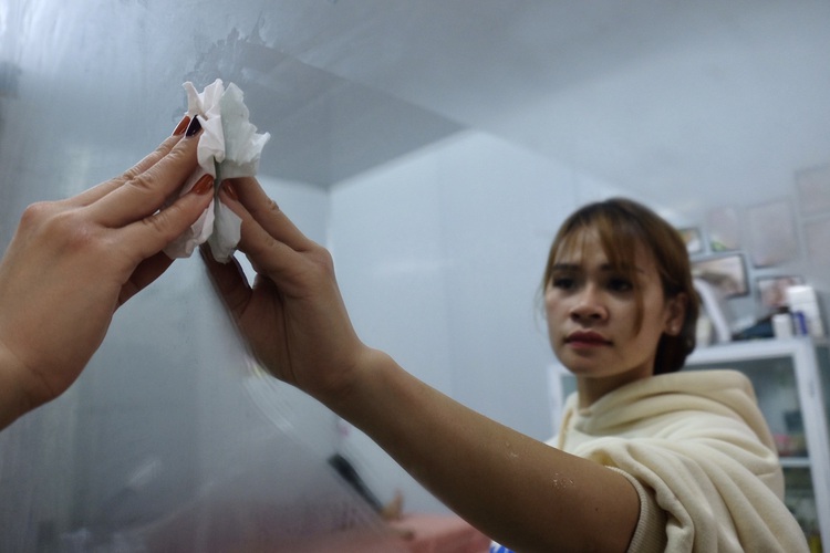 Humid weather in northern Vietnam to last until April