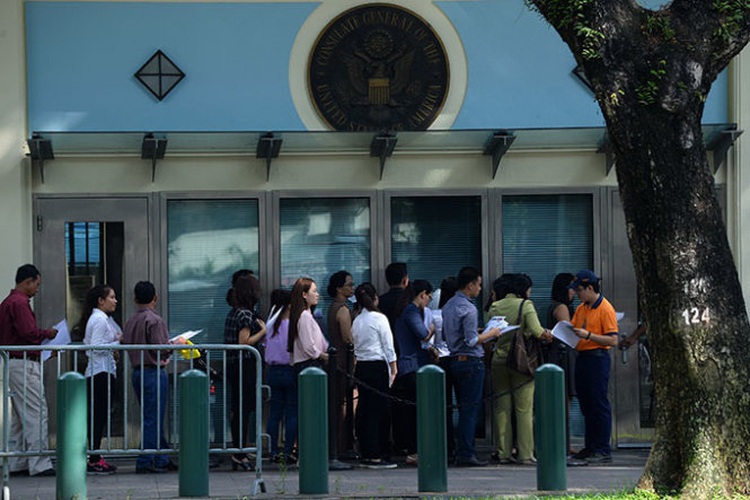 Ho Chi Minh City police, US Consulate General arrest visa applicant with fabricated documents