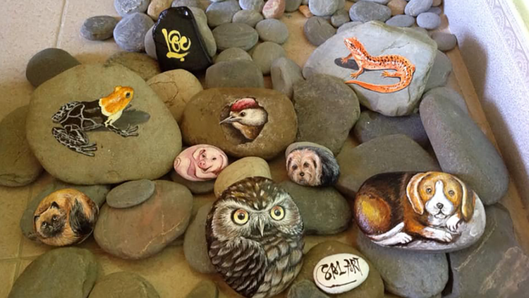 Drawing on stones in Vietnam
