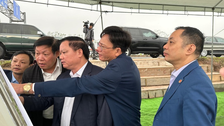 Vietnam to build first pharmaceutical-biological industrial park