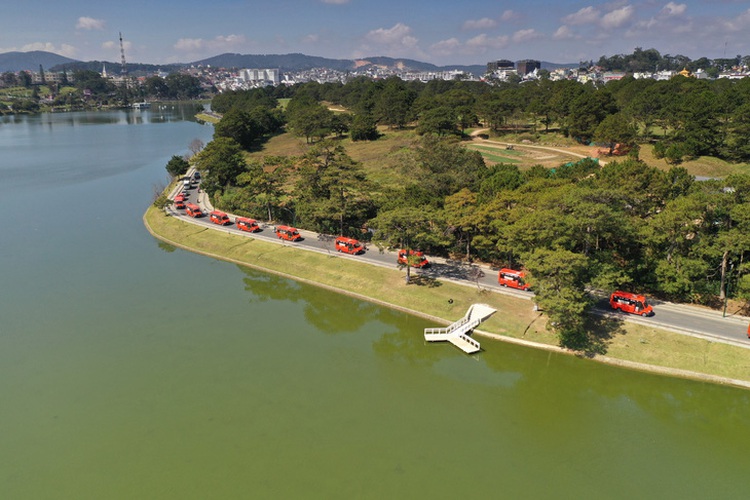 Vietnamese firm eyes 7-story underground parking garage project beneath Da Lat hill