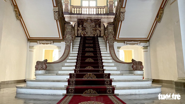 Closer look at Ho Chi Minh City Hall which will open doors to visitors during upcoming holiday