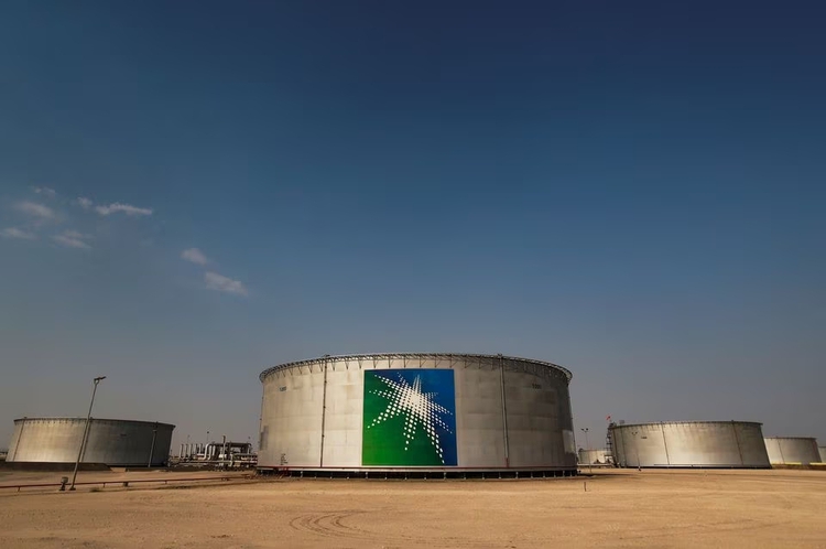 Saudi Arabia cut June crude prices for Asia