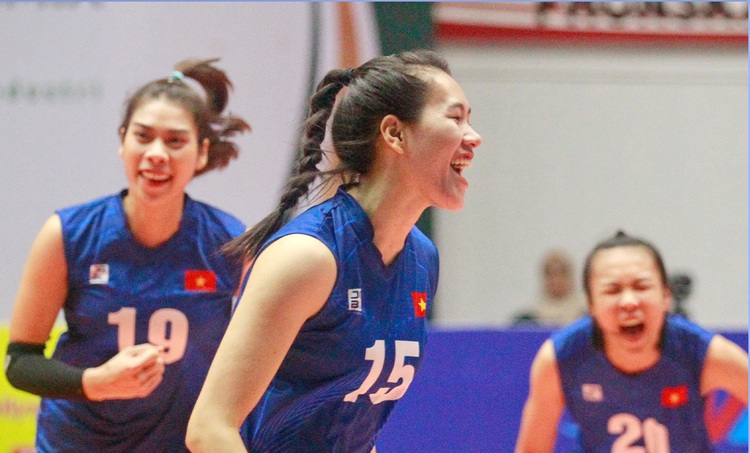 Vietnam wins Asian volleyball cup