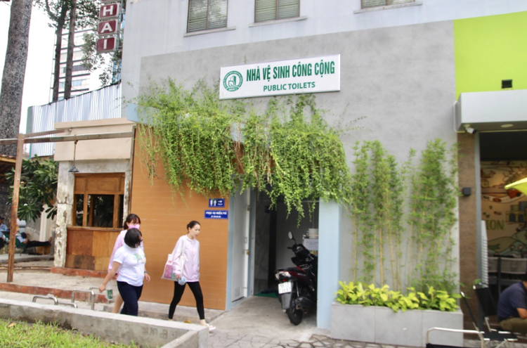 Ho Chi Minh City sets sights on building more high quality public toilets