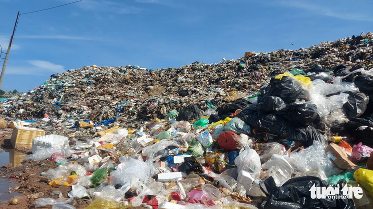 Vietnam’s Phu Quoc suspends trial operation of waste treatment plant