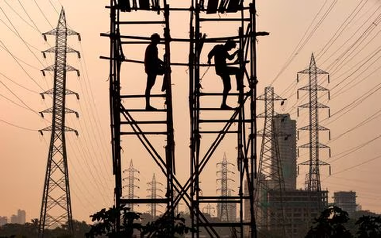 Global power demand growth to rebound in 2024 after slowdown, IEA says