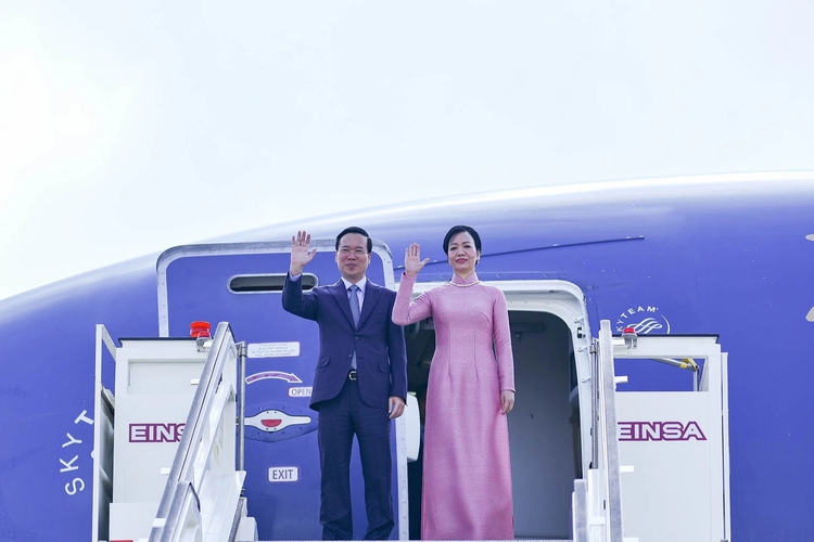 Vietnam’s President Vo Van Thuong begins visits to Italy, Vatican