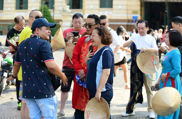 Vietnam issues e-visas to citizens from all nations