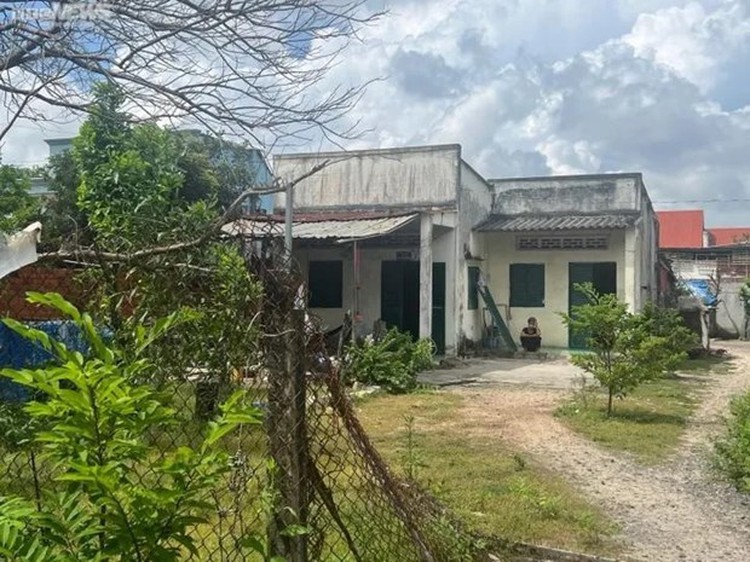 Man held for allegedly beating partner’s son to death