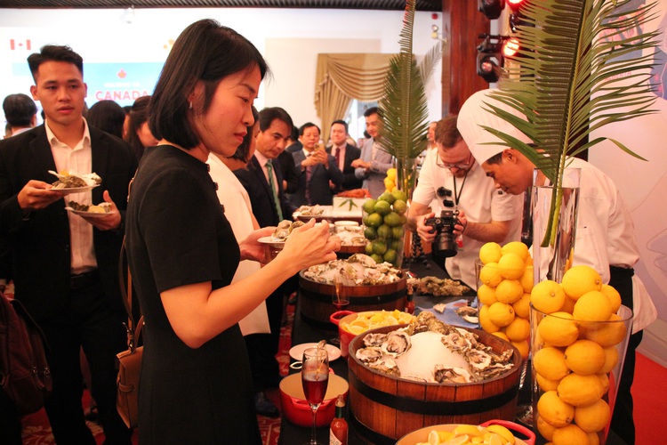 Ho Chi Minh City hosts reception to celebrate 50 years of Vietnam-Canada relationship
