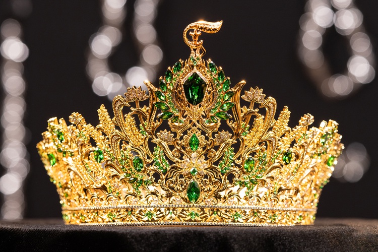 Miss Grand Vietnam 2023 unveils sumptuous crowns