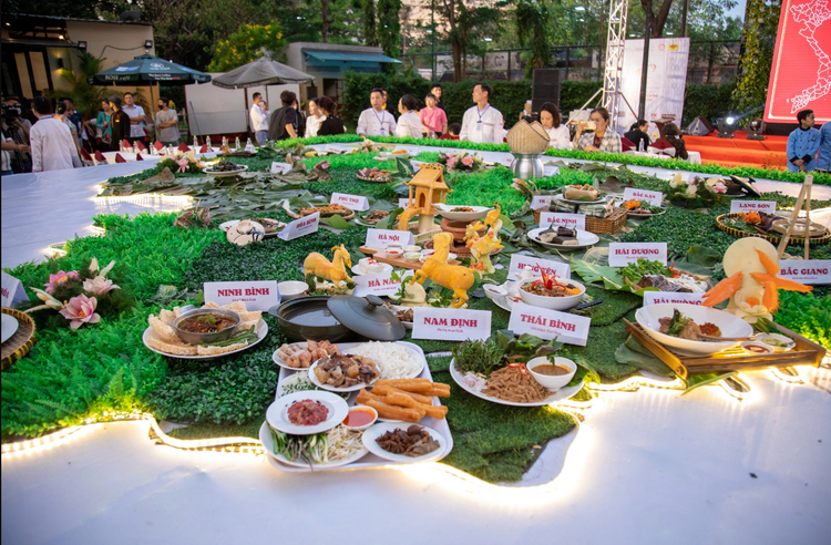 Ho Chi Minh City to roll out food festival in October