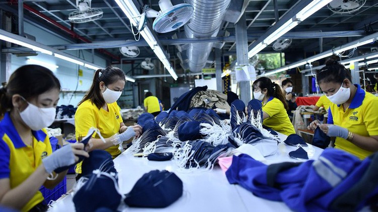 Vietnamese laborers in other SE Asian countries eager to return home: survey