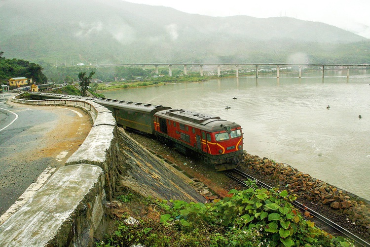Things to know about one of the world's most incredible train journeys in Vietnam