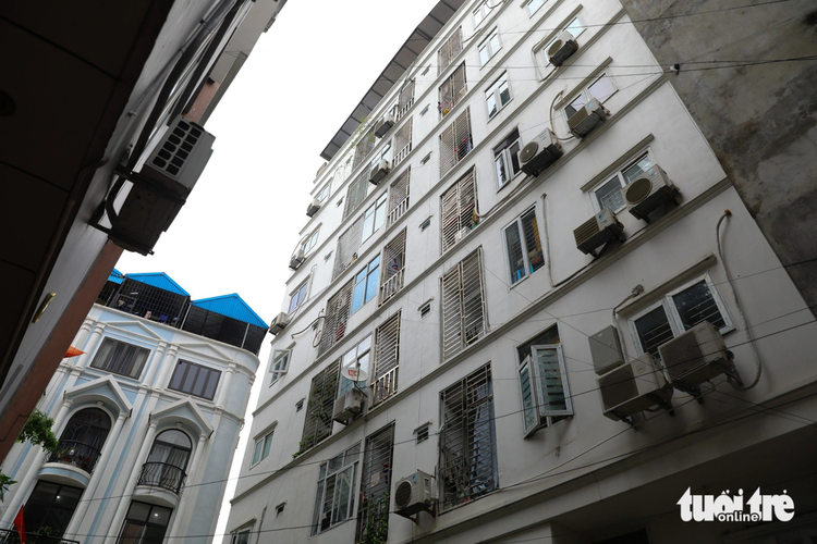 Caged-balcony apartment blocks raise fire safety concern in Hanoi