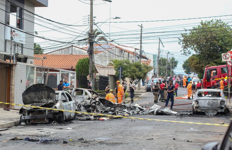 Fourteen dead in plane crash in Brazil's Amazonas state