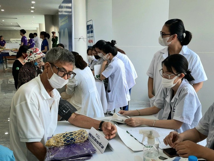 Ho Chi Minh City to test no-drug approach for depression treatment