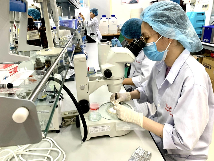 British funding to promote scientific cooperation with Vietnam