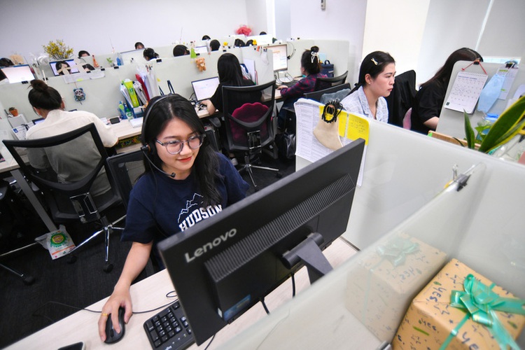 Vietnamese network operator assures normal operation amid Internet instability concerns
