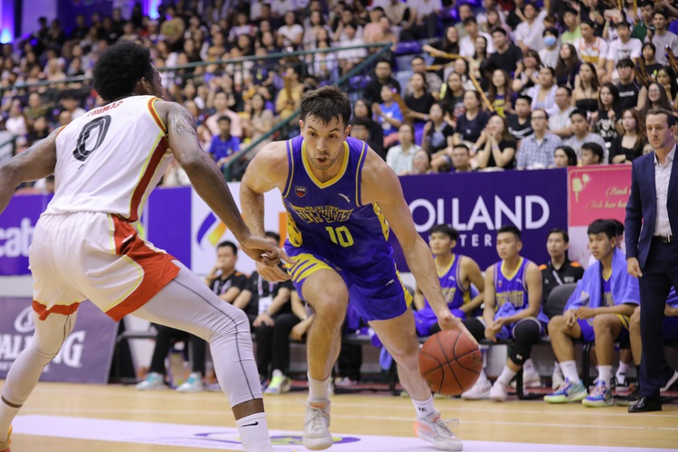 Final berth in VBA 2023 semifinals a two-horse race