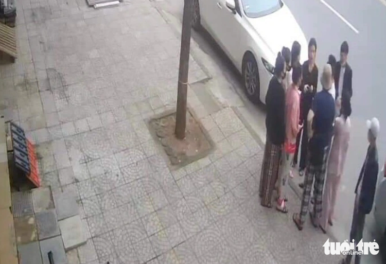 7 detained after opening fire to threaten woman in north-central Vietnam