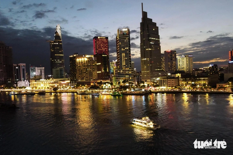 Double-decker boat makes debut on Saigon River