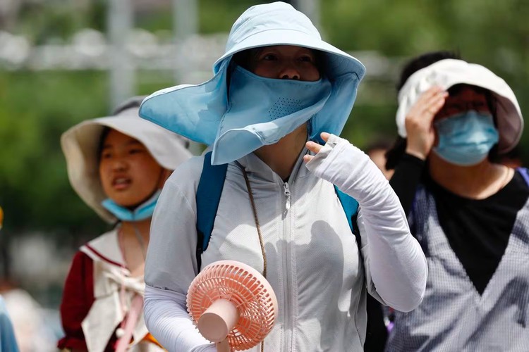 China expects searing heat, more weather extremes in 2024
