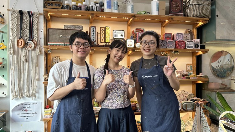 In Vietnam, young people embrace green lifestyles