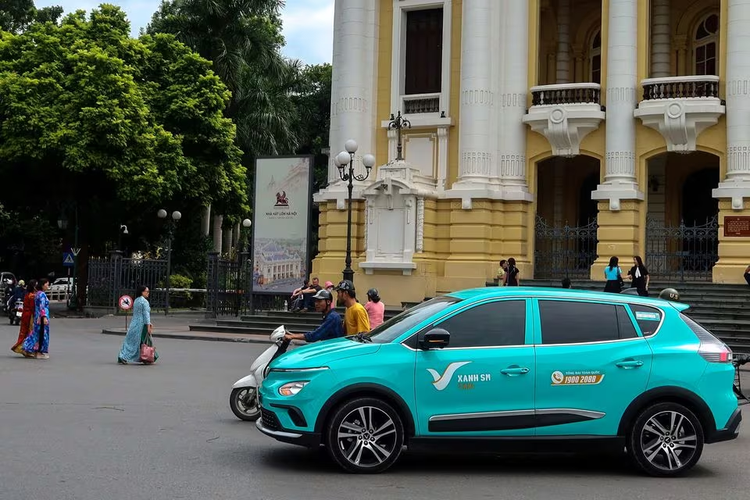 Vietnam's VinFast to set up EV battery plant in India: sources