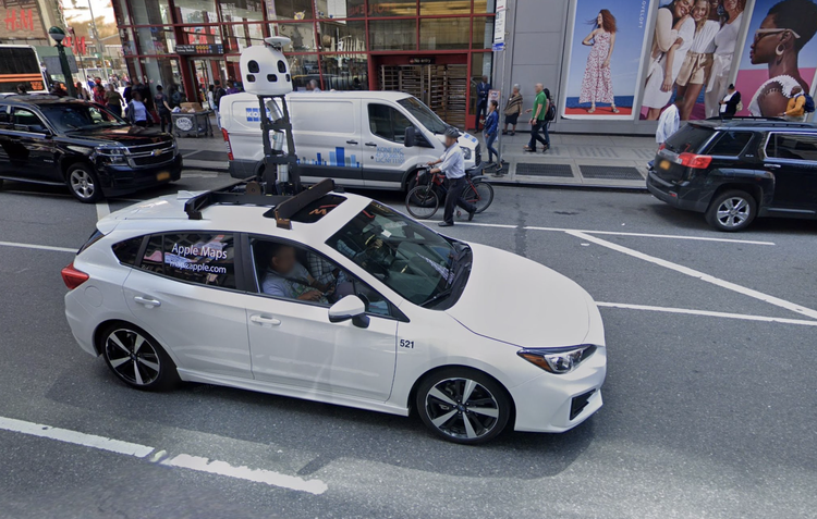 Apple cars to roam Vietnam for Look Around enhancements