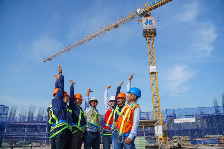 Vietnamese construction firm wins bids for 5 social housing projects in Kenya