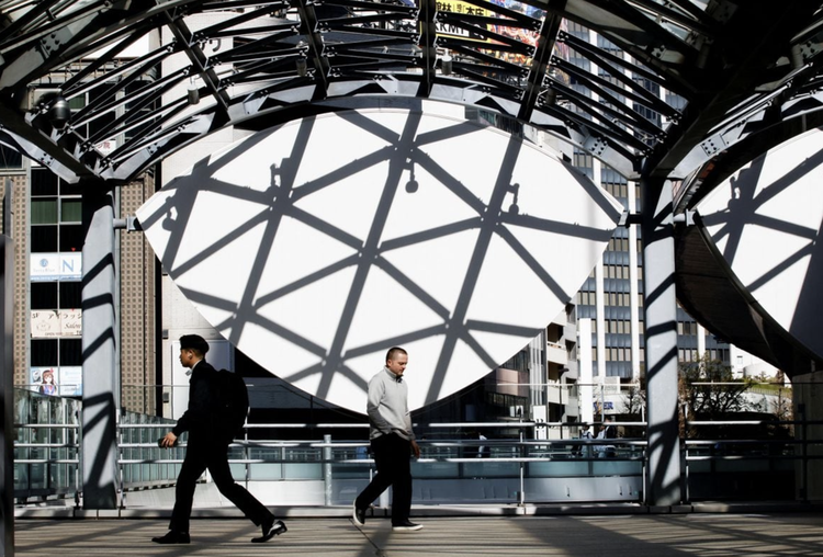 Japan government considers calling end to deflation, Kyodo reports