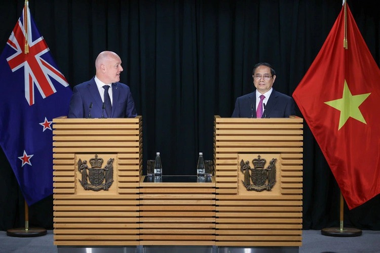 Vietnam, New Zealand pledge to bolster strategic partnership, target $2bn trade this year