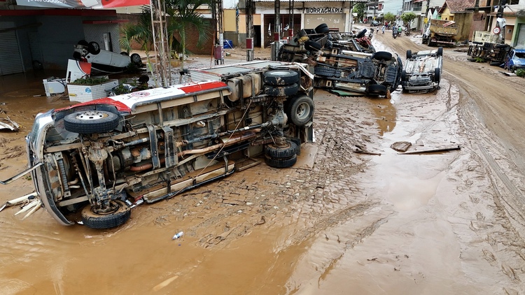 Brazil races to save flood victims as storm death toll rises