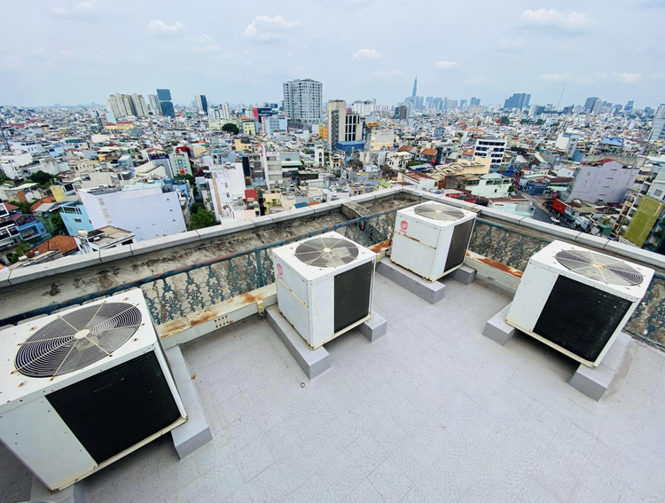 Heatwave leads to record-breaking electricity consumption in Ho Chi Minh City