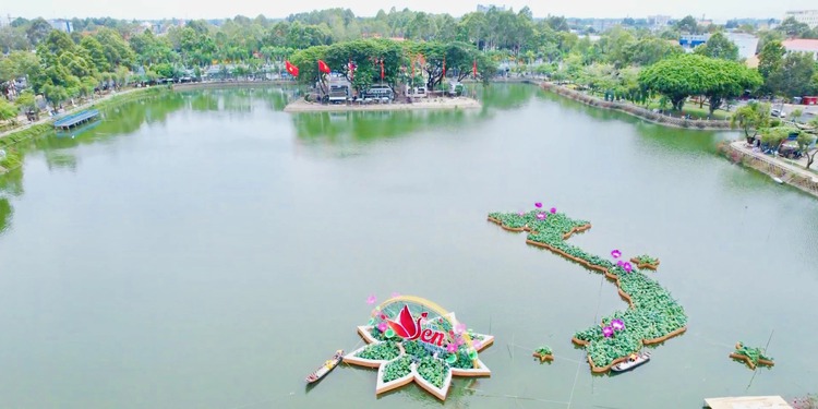 2nd lotus festival kicks off in Vietnam’s Dong Thap
