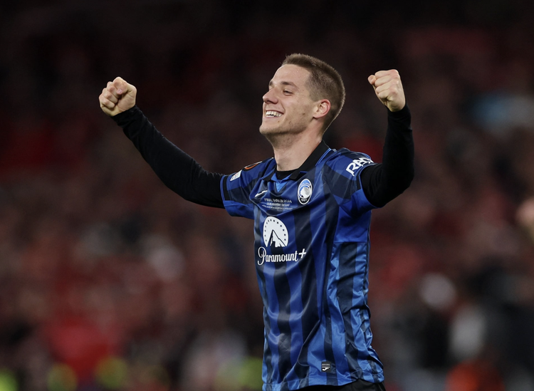 Lookman nets hat-trick as Atalanta stun Leverkusen in Europa League final